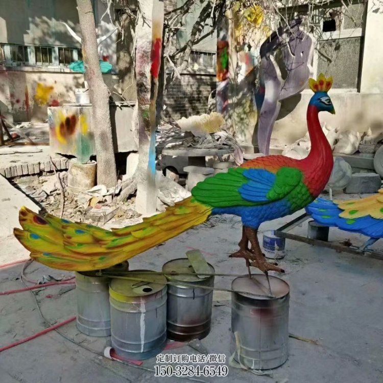 彩绘孔雀雕塑选用,多彩艺术,仿真孔雀雕塑展品 彩绘孔雀雕塑选用,多彩艺术,仿真孔雀雕塑展品